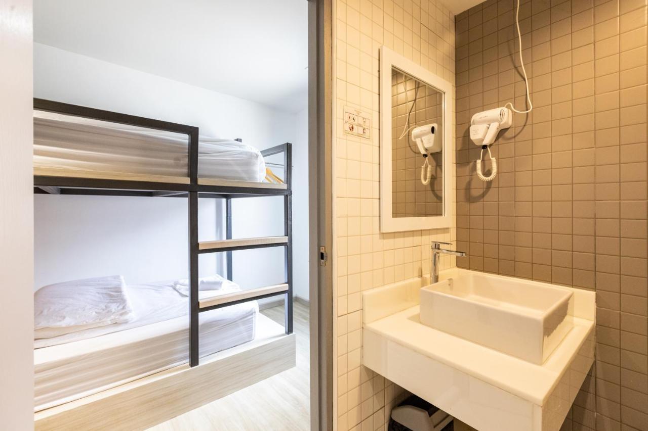 Baan Kun Mhor Hostel บ้านคุณหมอโฮสเทล Bangkok Exteriér fotografie