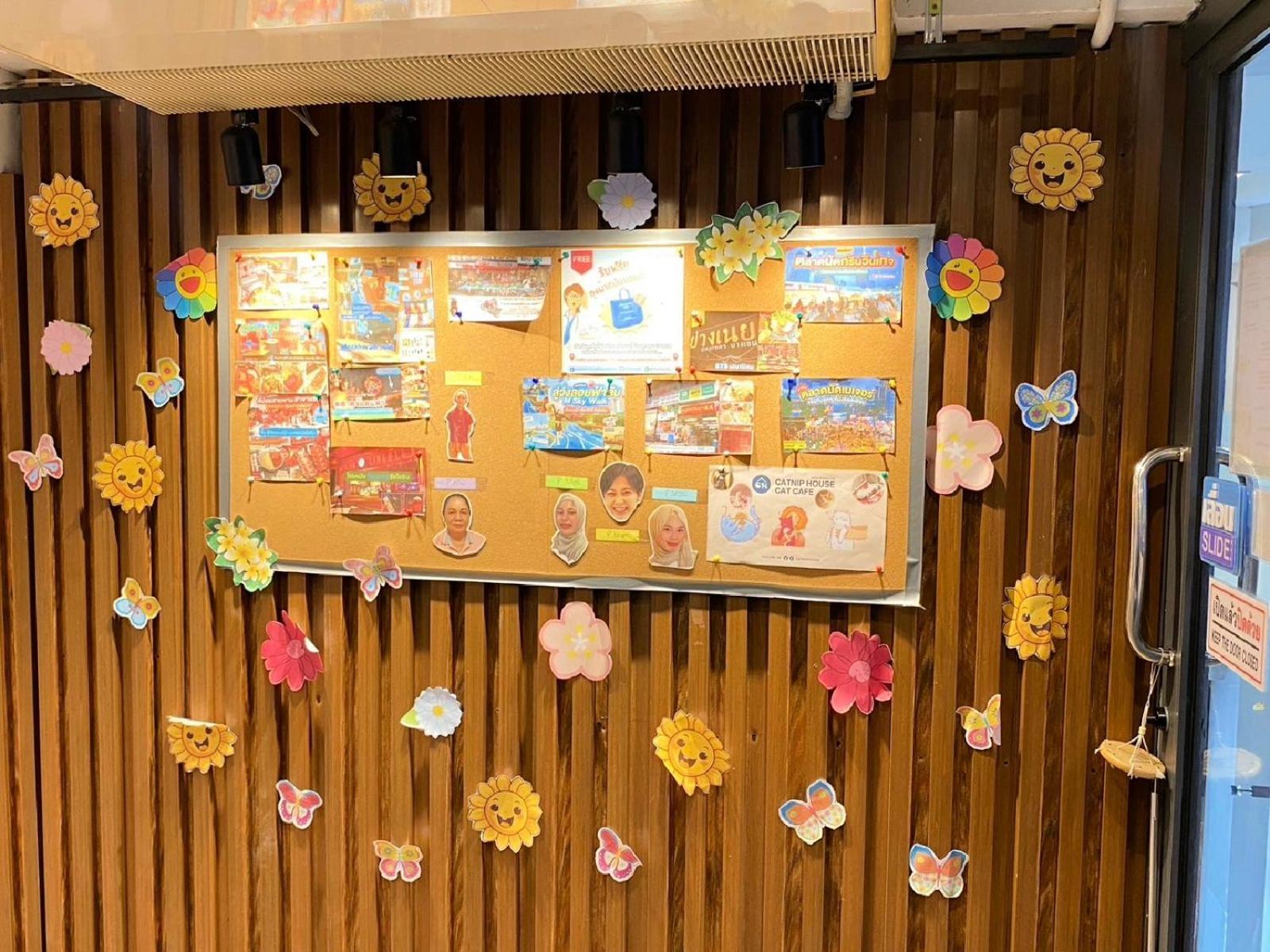 Baan Kun Mhor Hostel บ้านคุณหมอโฮสเทล Bangkok Exteriér fotografie